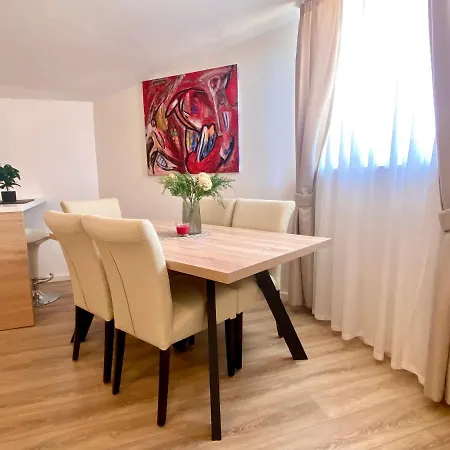 Apartment Golden *