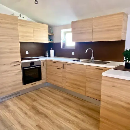Apartment Golden Zaboric