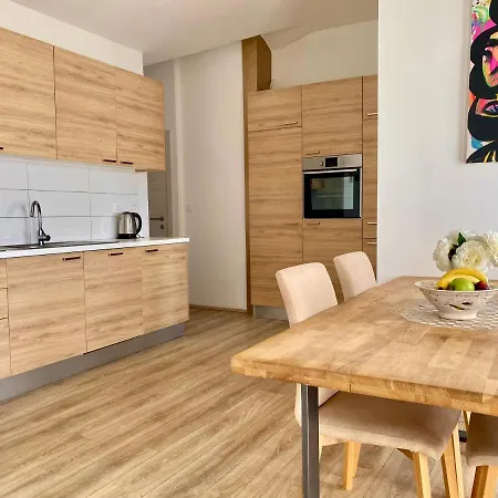 Golden Apartment *