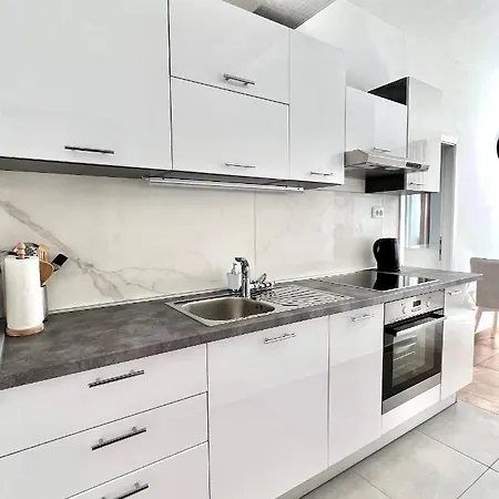 Apartment Golden Zaboric